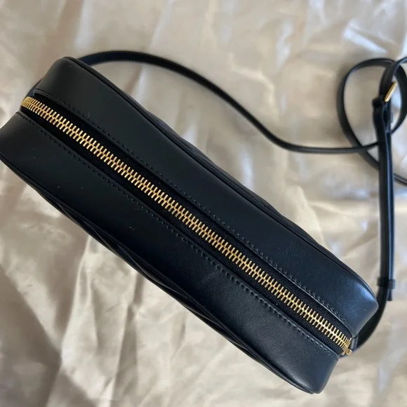 🩷SOLD🩷Yves Saint Laurent Lou Camera Bag - Picture 11 of 16